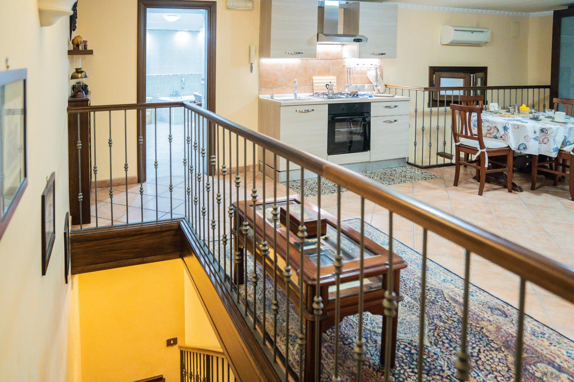 Domus Ugo Apartment Naples Luaran gambar